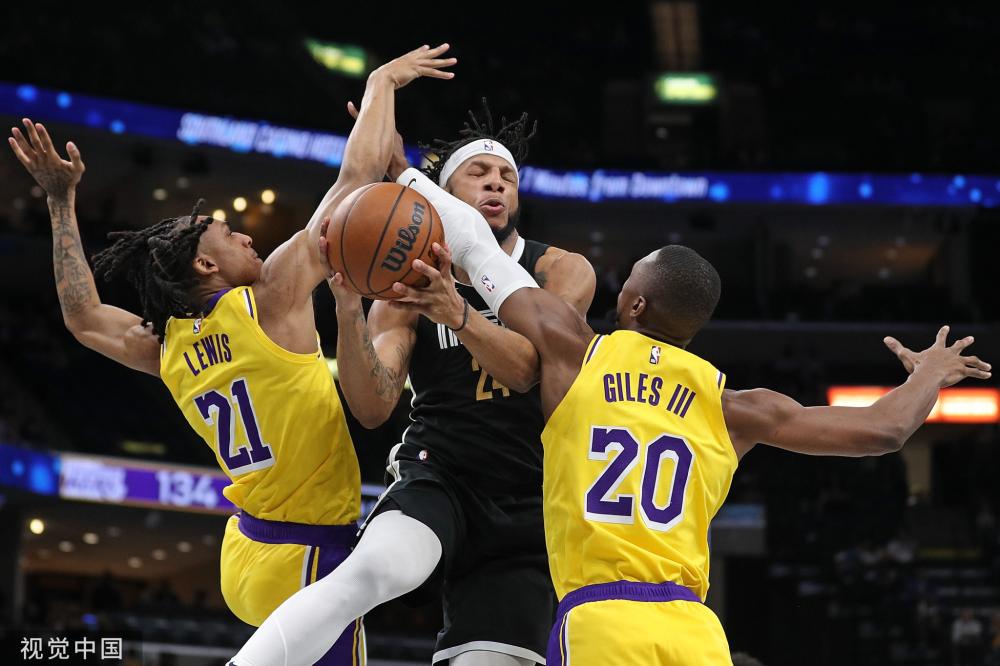 成为媒体调 成为媒体调